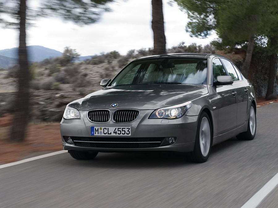  BMW 5-Series 2008 года  (фото 11 из 20)